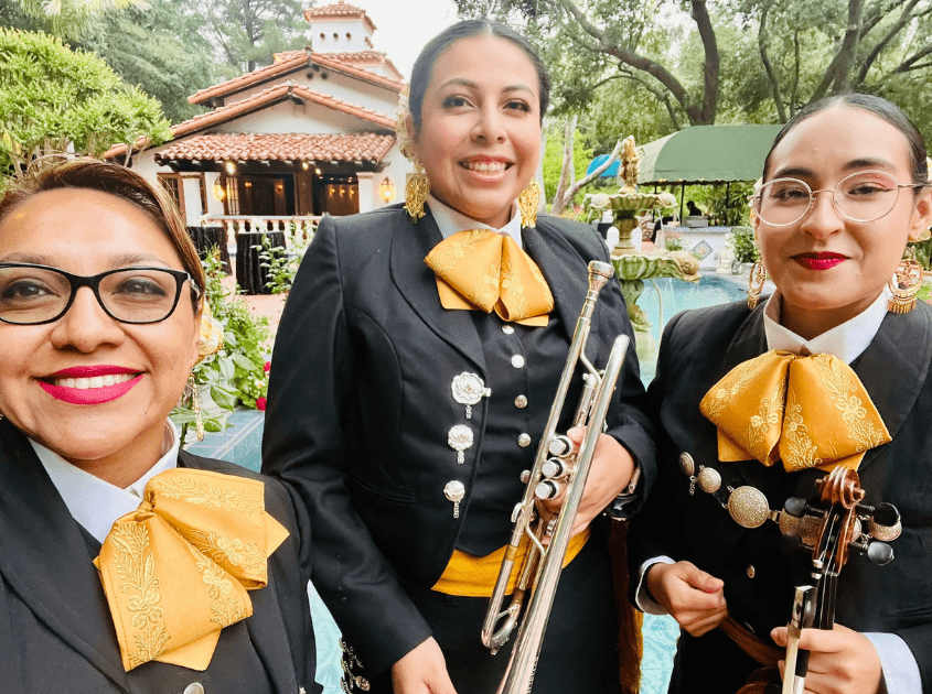 mariachi-female-group-fullerton-ca